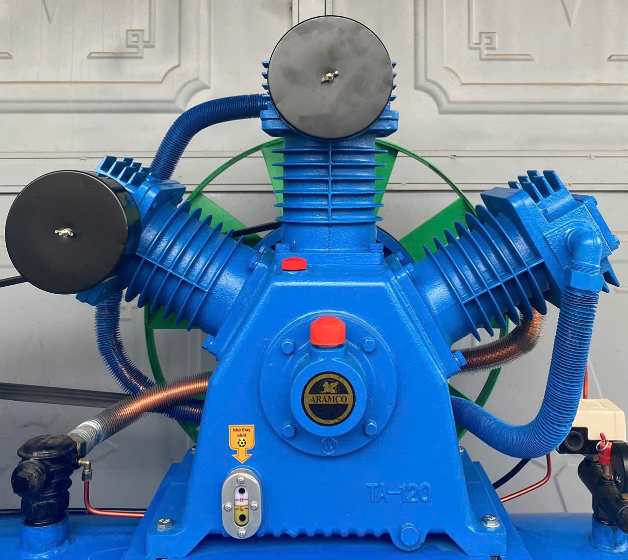 Máy nén khí ARAMCO 20HP-500L-12.5 6 Máy nén khí ARAMCO 20HP-500L-12.5 - Ảnh 6