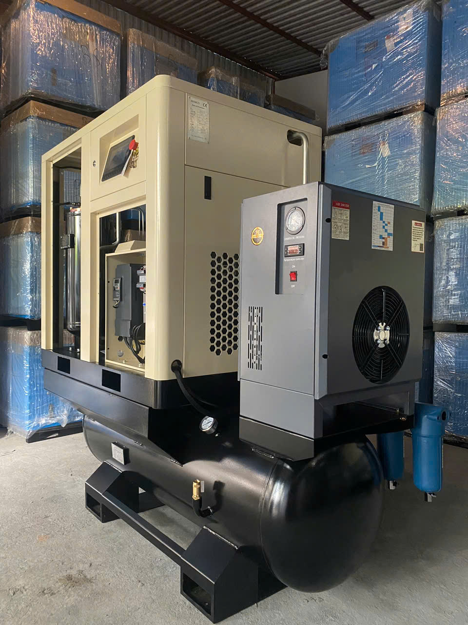 Máy Nén Khí Trục Vít Tổ Hợp Cao Áp 20HP 16bar 4 Máy Nén Khí Trục Vít Tổ Hợp Cao Áp 20HP 16bar - Ảnh 4